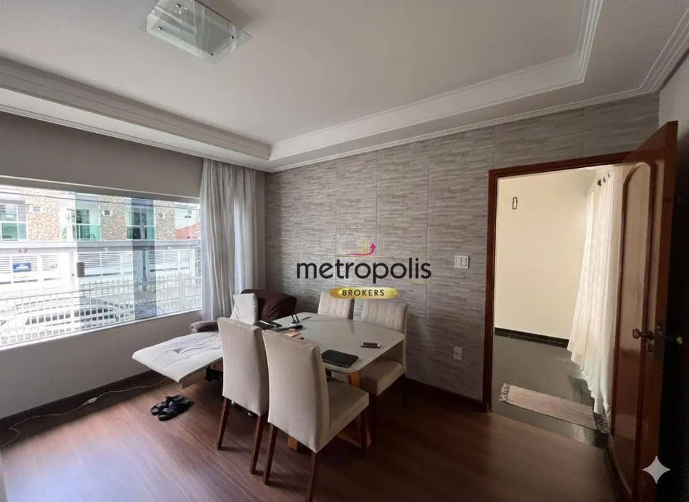 Sobrado, 3 quartos, 367 m² - Foto 1