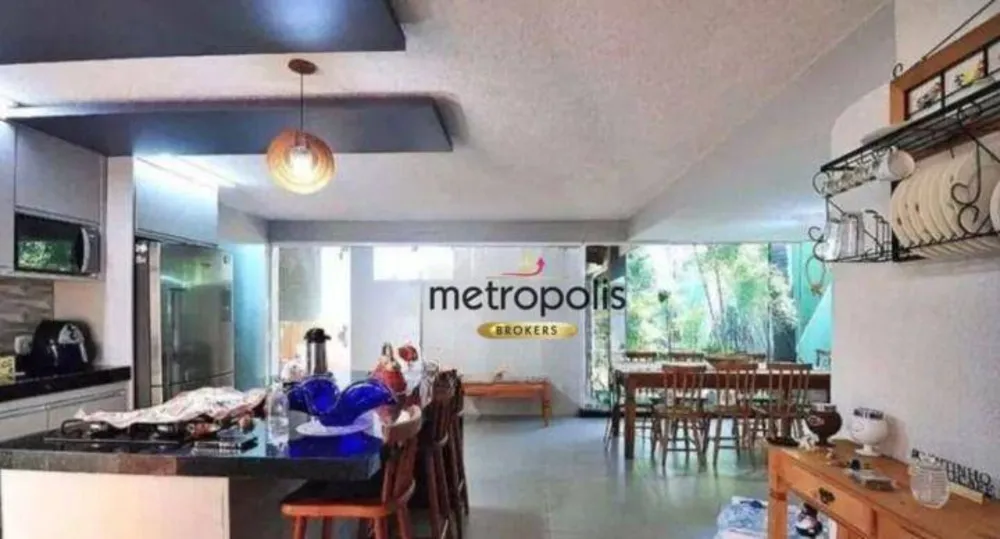 Casa, 3 quartos, 225 m² - Foto 5