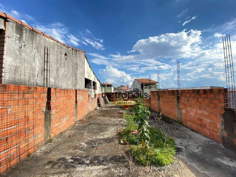 Sobrado, 3 quartos, 391 m² - Foto 4