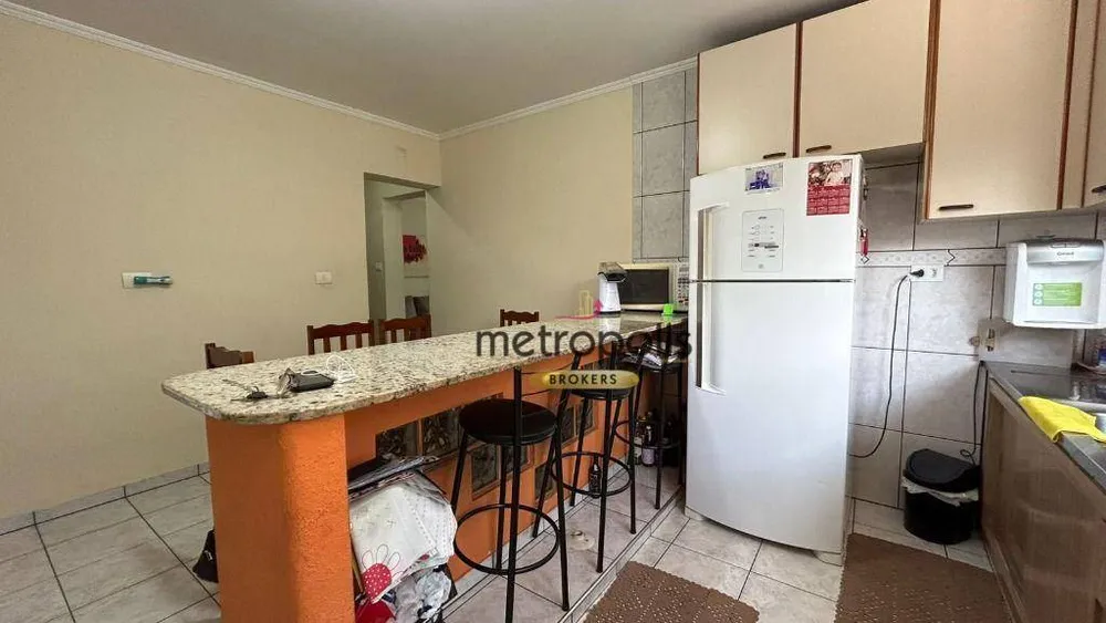 Sobrado, 3 quartos, 247 m² - Foto 1