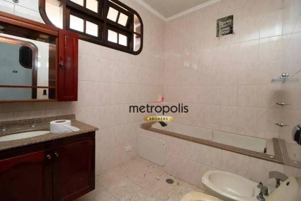 Sobrado, 4 quartos, 382 m² - Foto 9