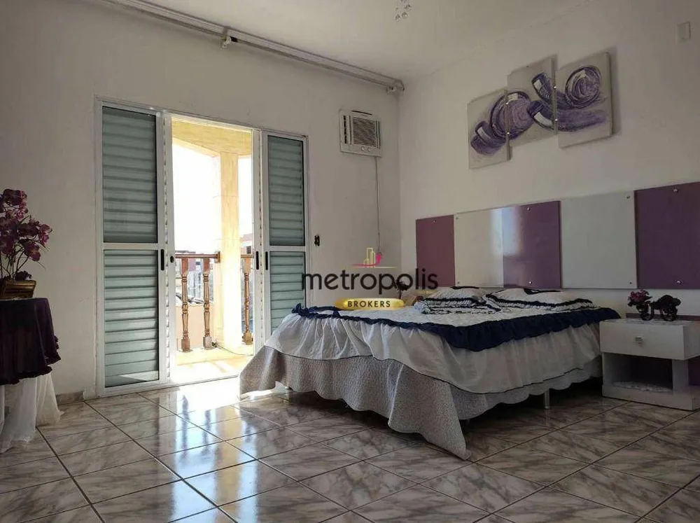 Sobrado, 14 quartos, 545 m² - Foto 1