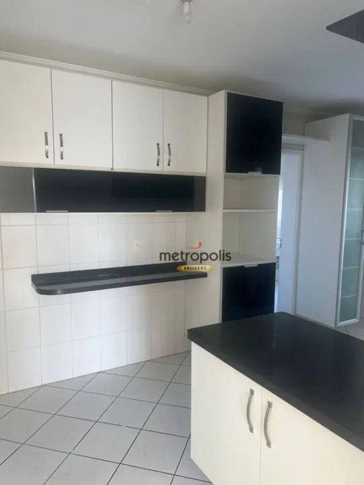 Apartamento para alugar com 3 quartos, 143m² - Foto 5