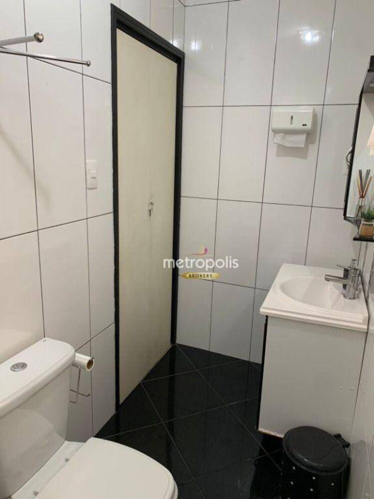 Sobrado à venda com 3 quartos, 383m² - Foto 4