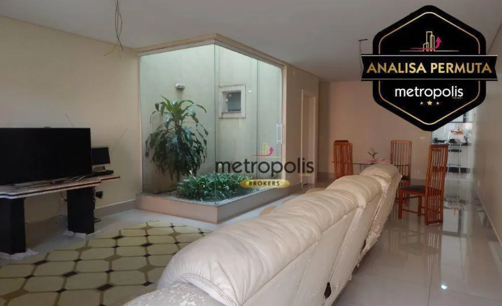 Sobrado, 3 quartos, 245 m² - Foto 2