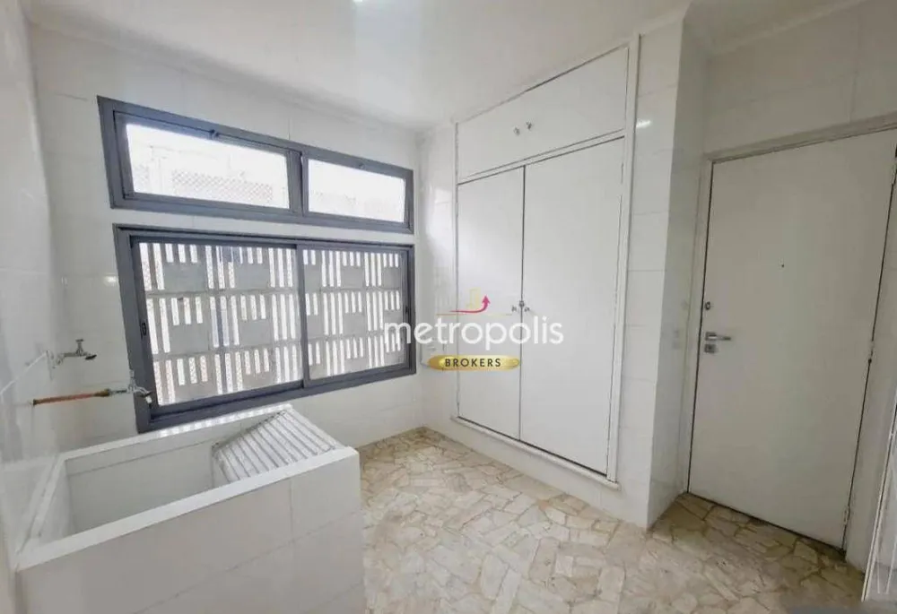 Apartamento, 3 quartos, 230 m² - Foto 2