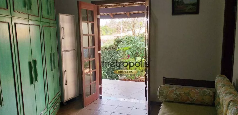 Chácara, 4 quartos, 1050 m² - Foto 11