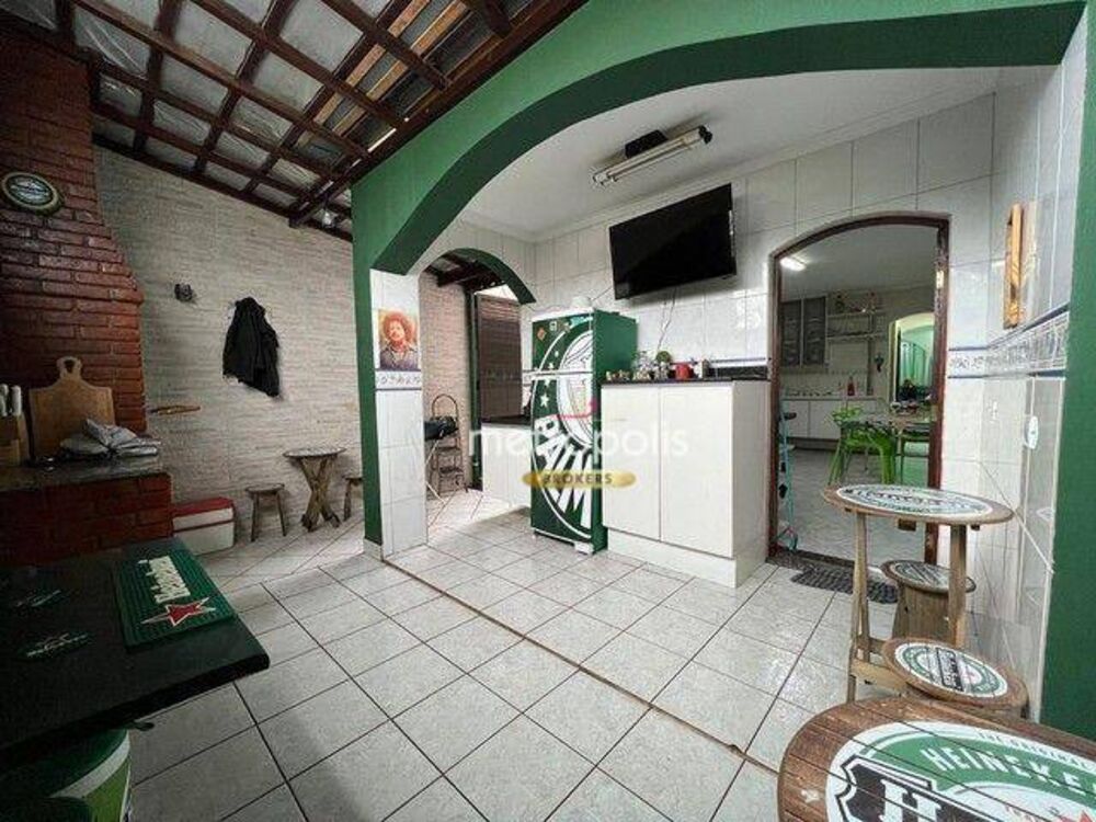 Casa à venda com 4 quartos, 158m² - Foto 3