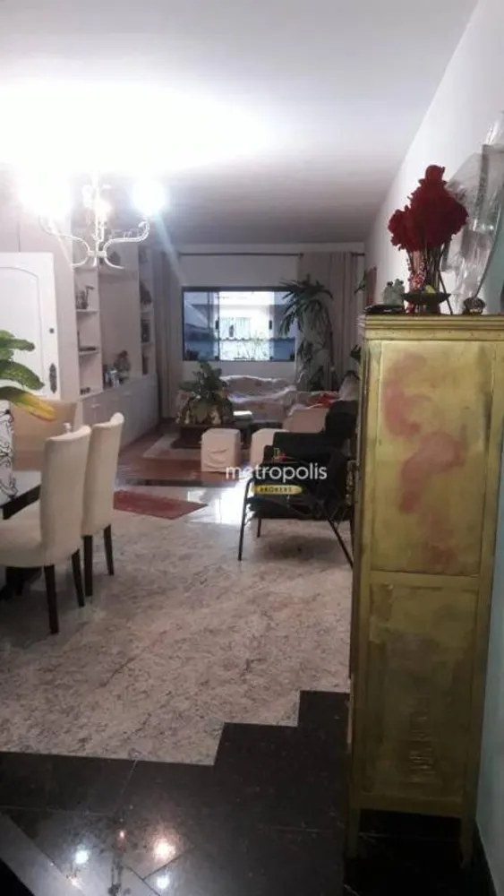 Sobrado, 3 quartos, 405 m² - Foto 1