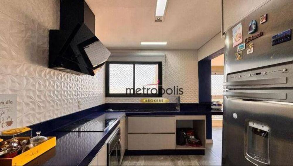 Apartamento à venda com 3 quartos, 160m² - Foto 3