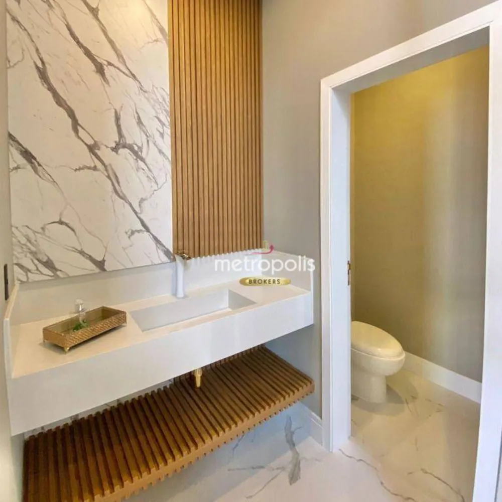 Sobrado, 6 quartos, 690 m² - Foto 1