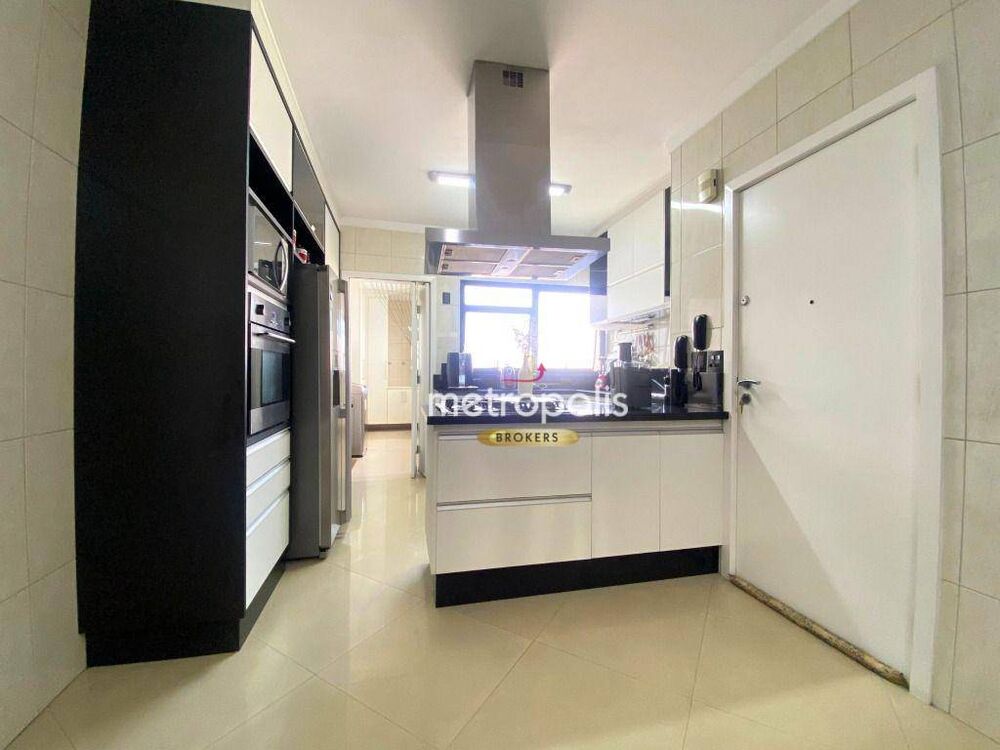 Apartamento, 3 quartos, 240 m² - Foto 4