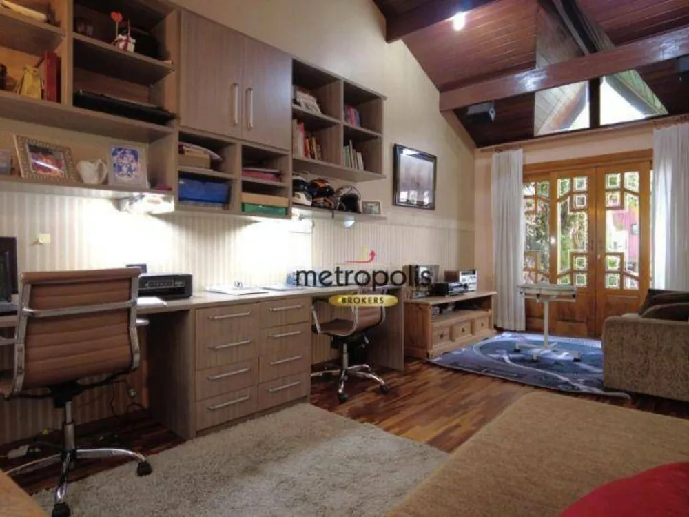 Sobrado, 3 quartos, 306 m² - Foto 2