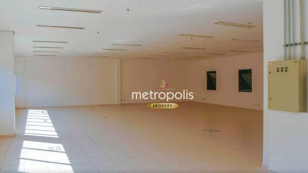 Depósito-Galpão-Armazém para alugar, 1350m² - Foto 4