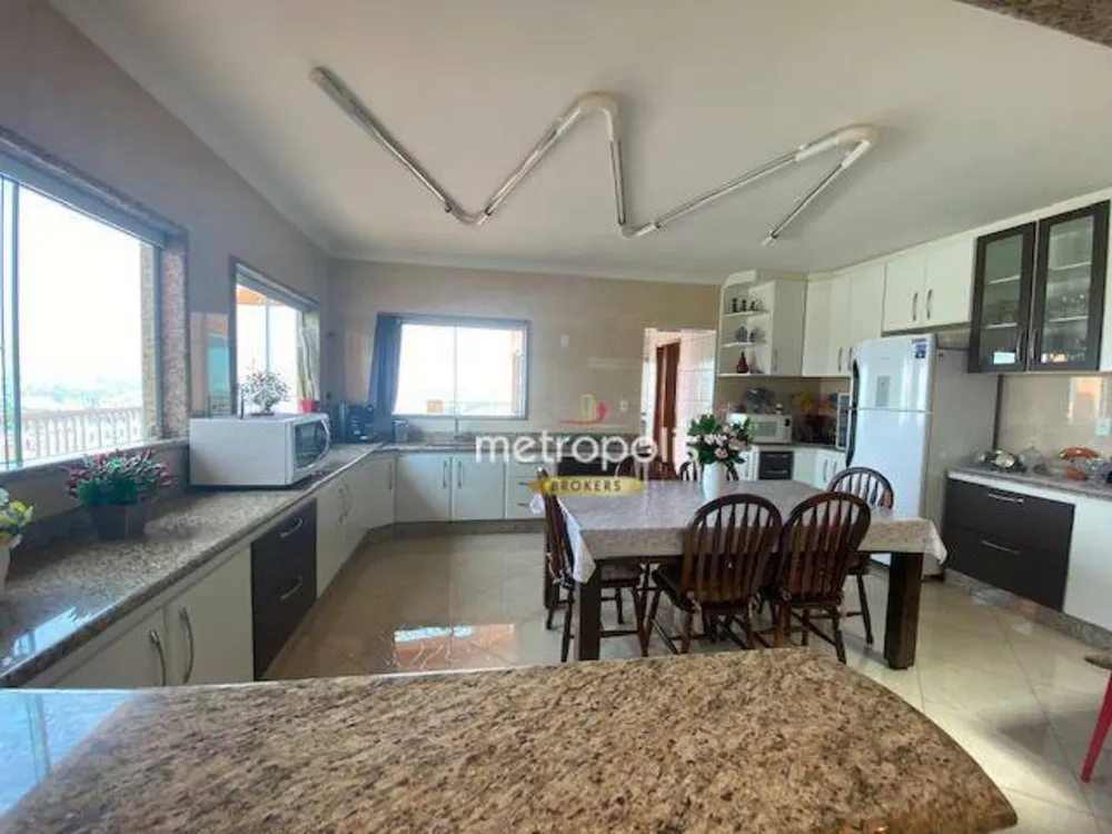 Casa, 3 quartos, 572 m² - Foto 1