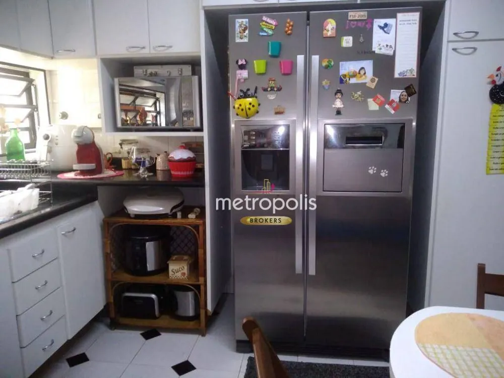 Sobrado, 3 quartos, 203 m² - Foto 1