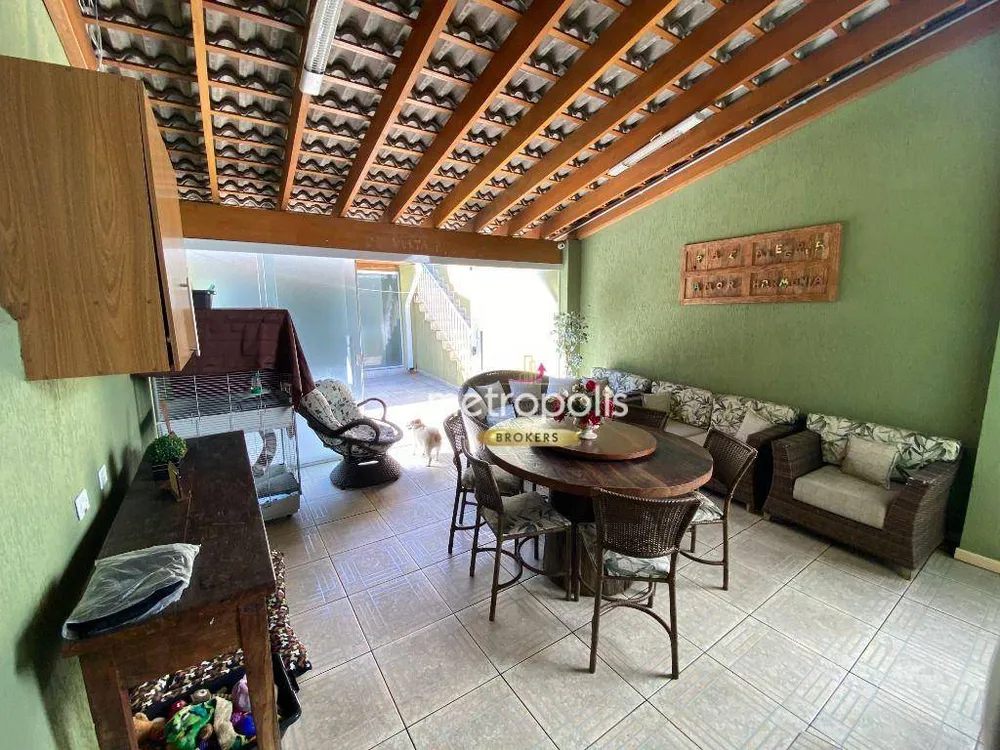 Sobrado, 3 quartos, 241 m² - Foto 6