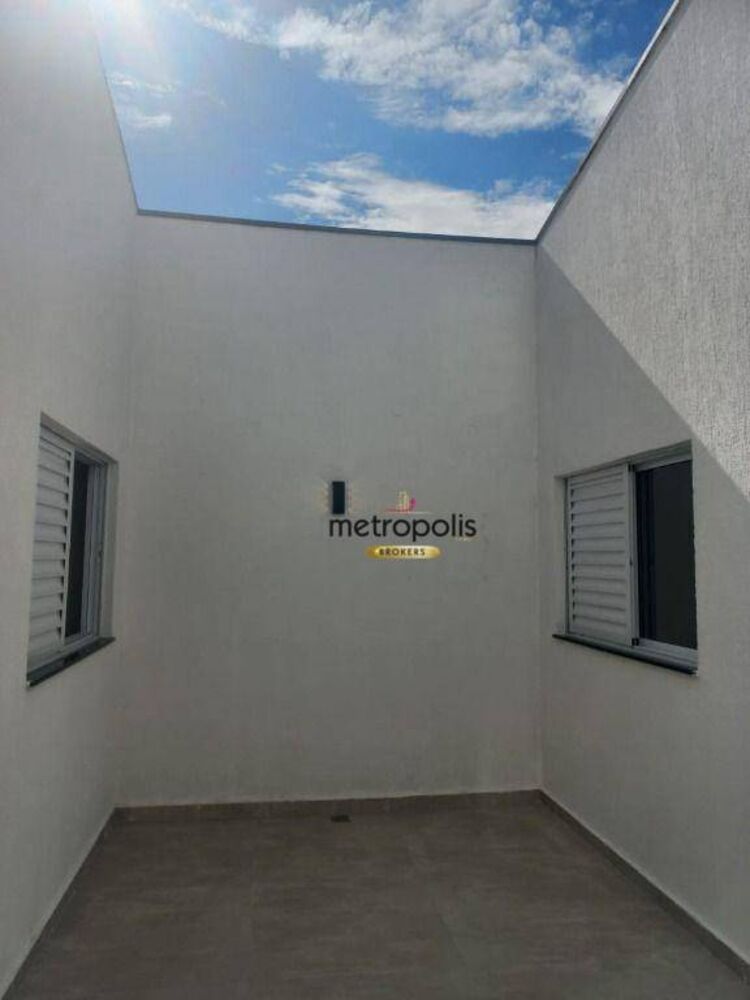 Casa à venda e aluguel com 4 quartos, 220m² - Foto 2