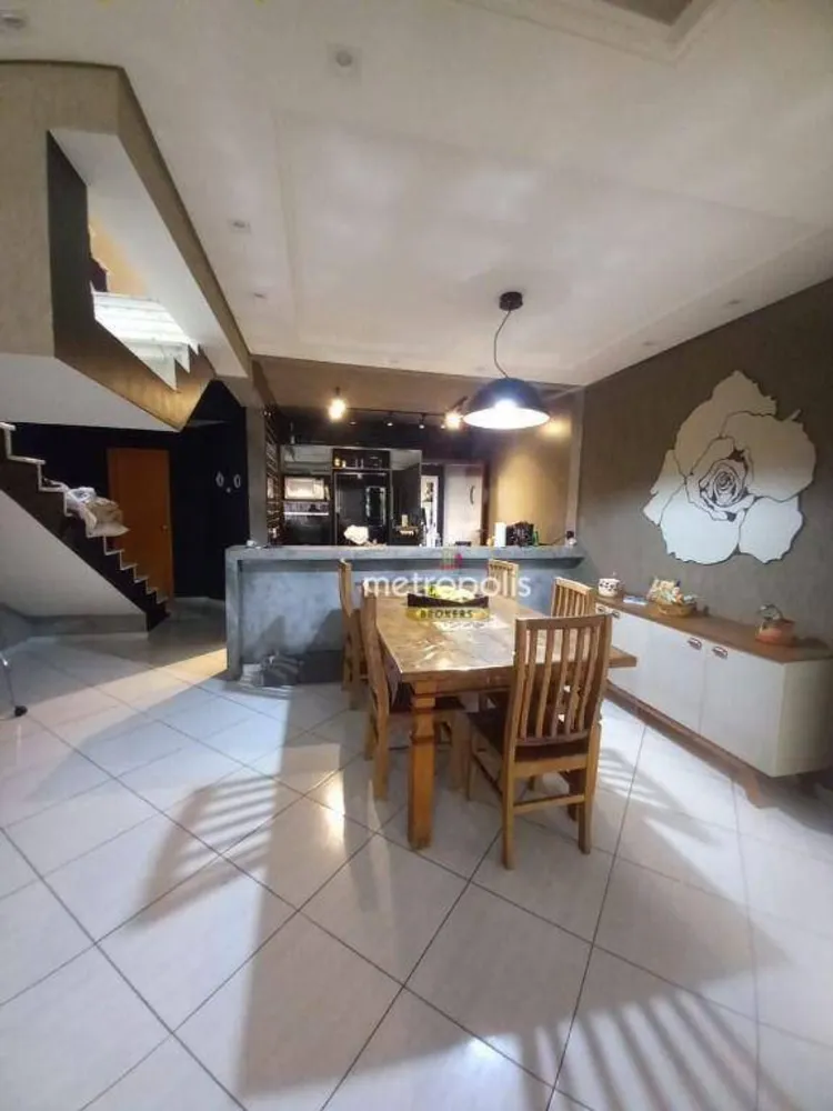 Sobrado, 3 quartos, 185 m² - Foto 1