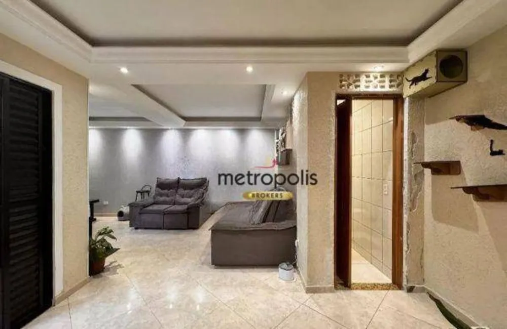 Sobrado, 3 quartos, 226 m² - Foto 2