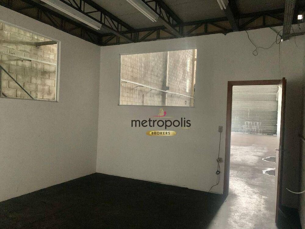 Depósito-Galpão-Armazém para alugar, 240m² - Foto 3