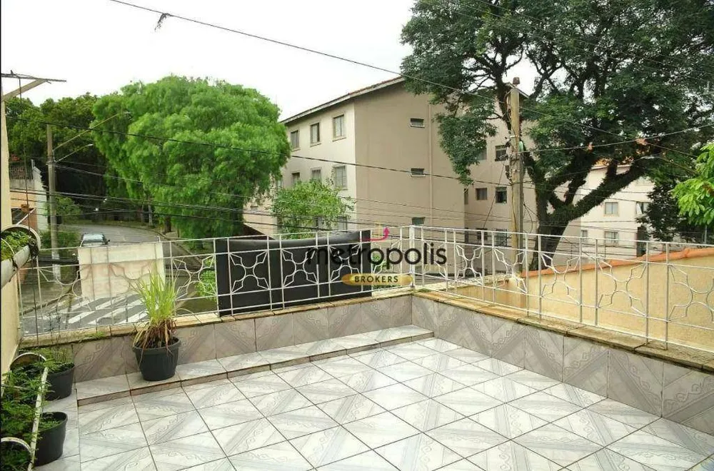 Sobrado, 3 quartos, 197 m² - Foto 2