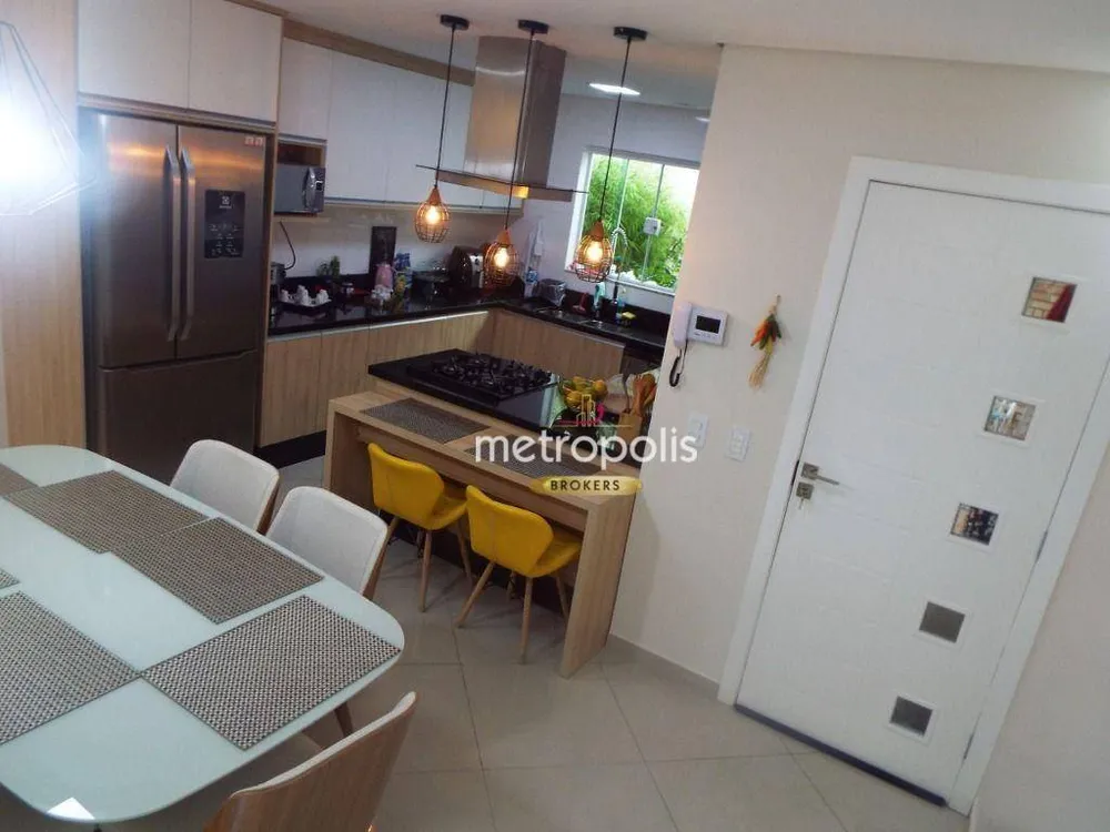 Sobrado, 3 quartos, 156 m² - Foto 1