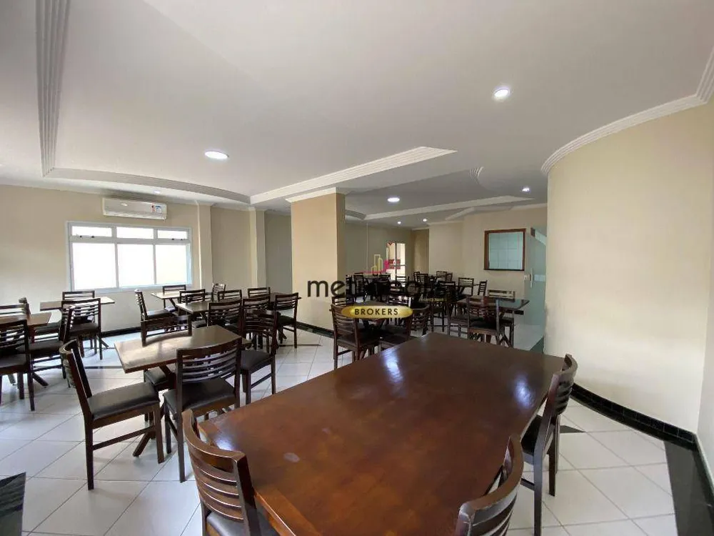 Cobertura, 3 quartos, 220 m² - Foto 10