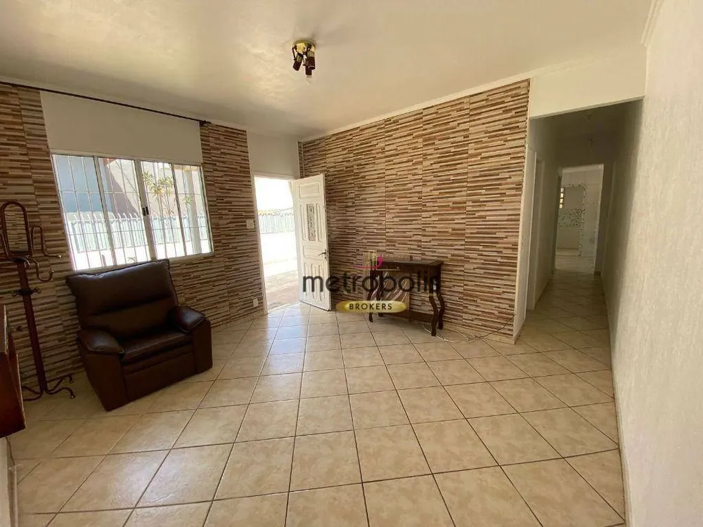 Casa, 3 quartos, 259 m² - Foto 1