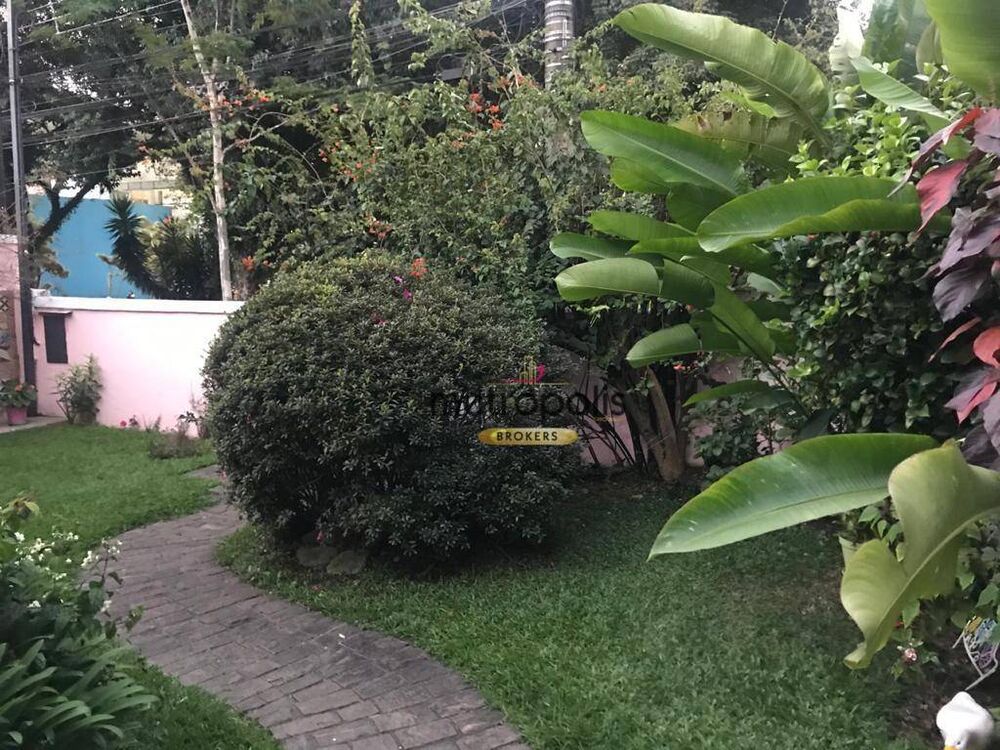 Casa, 3 quartos, 258 m² - Foto 4