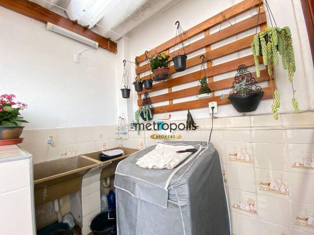 Sobrado à venda com 3 quartos, 155m² - Foto 1