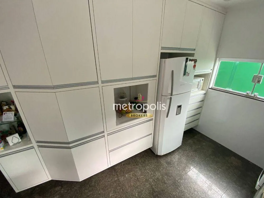 Sobrado, 3 quartos, 252 m² - Foto 4