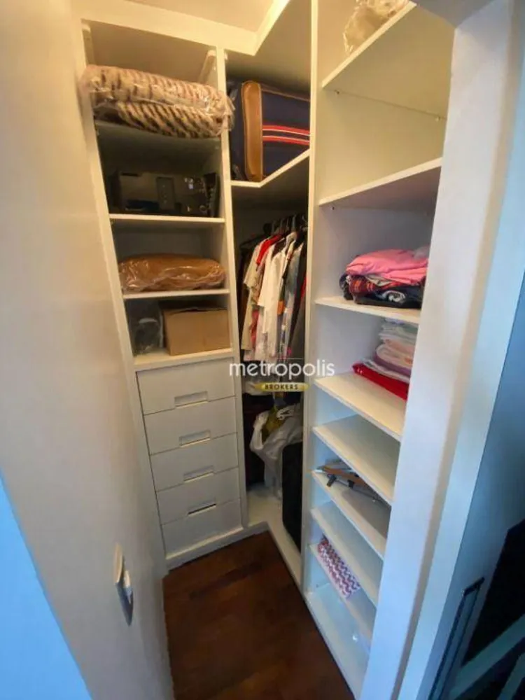 Sobrado, 3 quartos, 252 m² - Foto 1