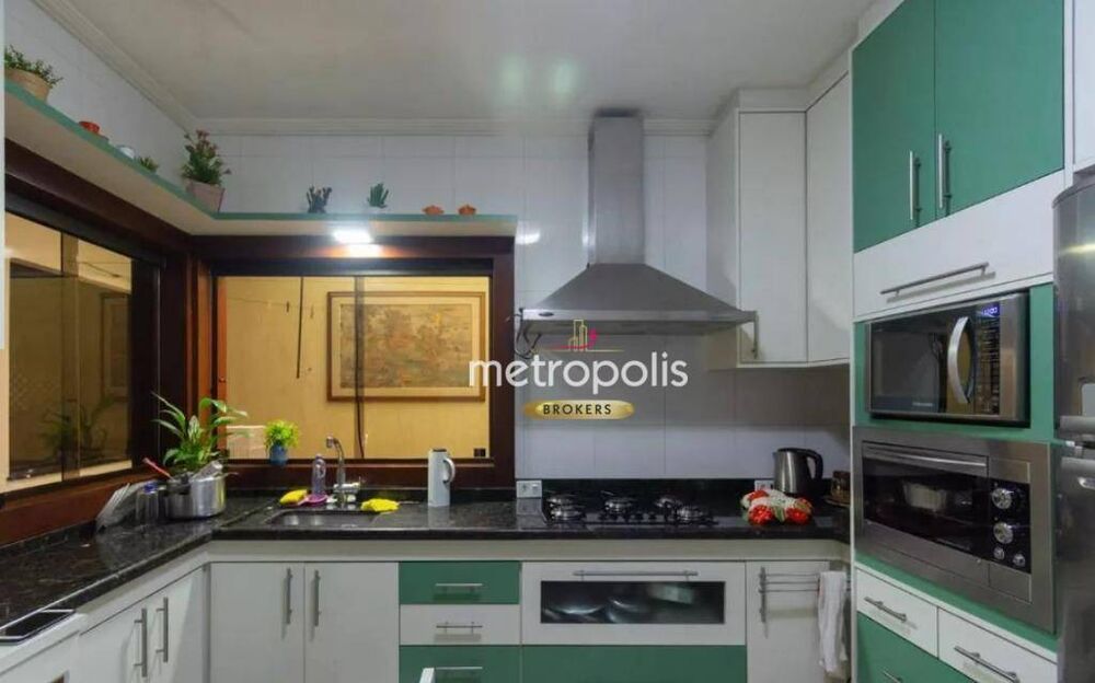 Sobrado, 3 quartos, 260 m² - Foto 1