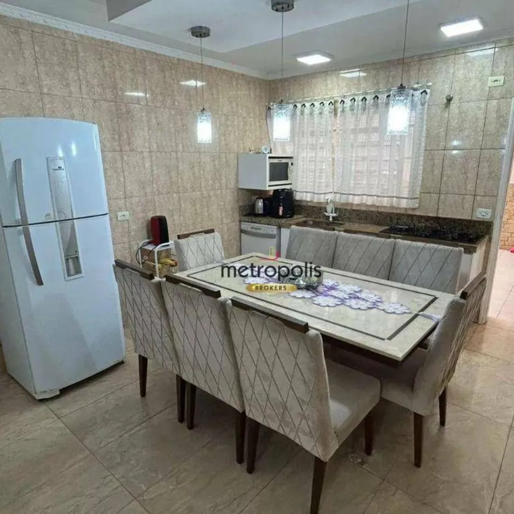 Sobrado, 3 quartos, 219 m² - Foto 4