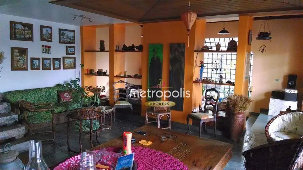 Sobrado, 4 quartos, 350 m² - Foto 1