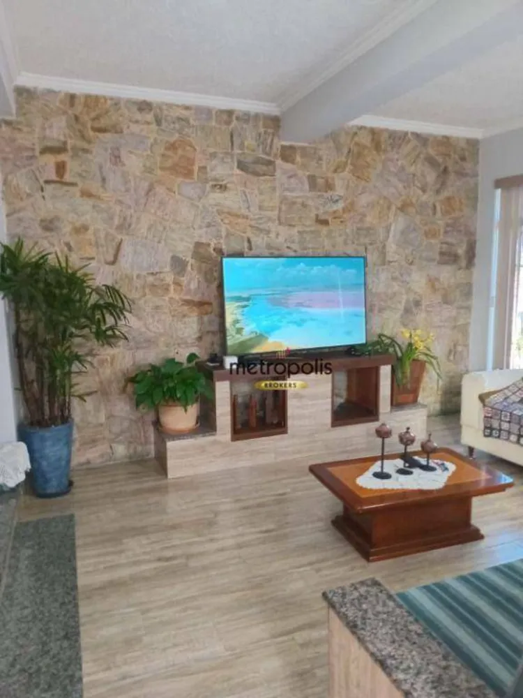 Sobrado, 3 quartos, 336 m² - Foto 1