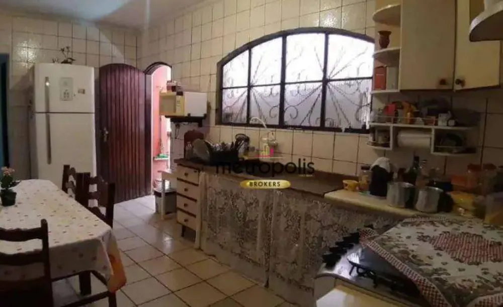 Casa, 5 quartos, 187 m² - Foto 3