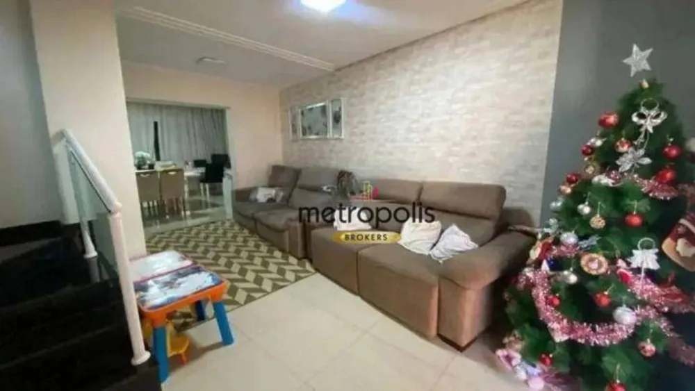 Sobrado, 3 quartos, 236 m² - Foto 1