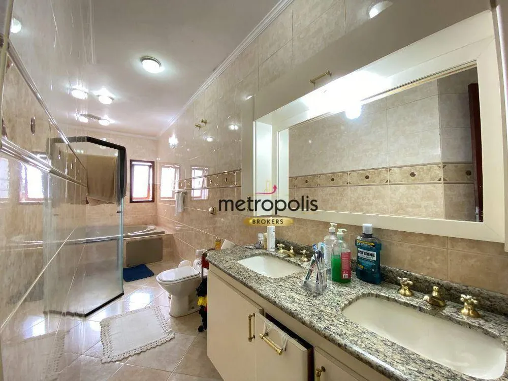 Sobrado, 3 quartos, 330 m² - Foto 2