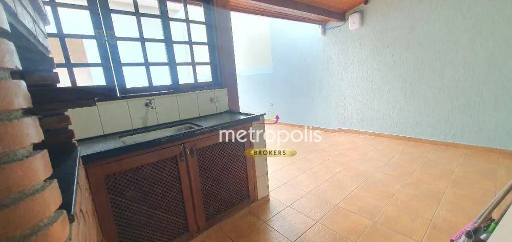 Sobrado, 3 quartos, 245 m² - Foto 2