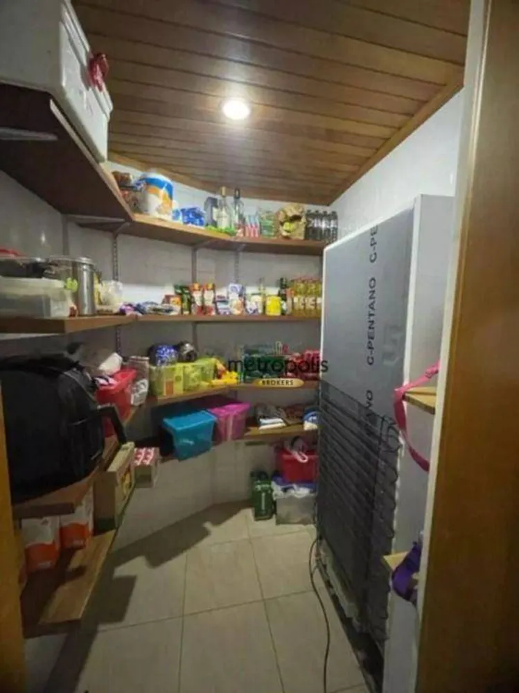 Sobrado, 3 quartos, 280 m² - Foto 1