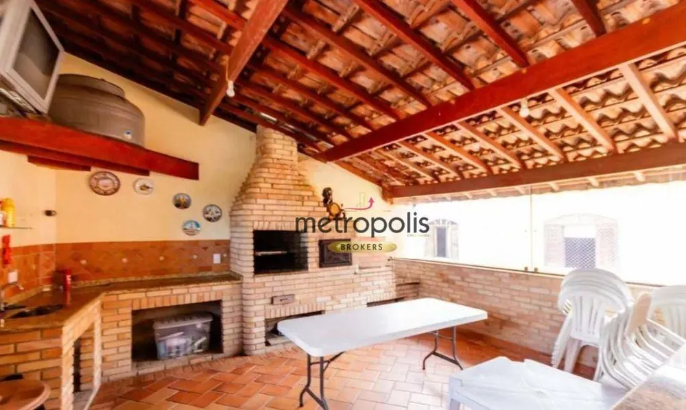 Casa, 3 quartos, 241 m² - Foto 11