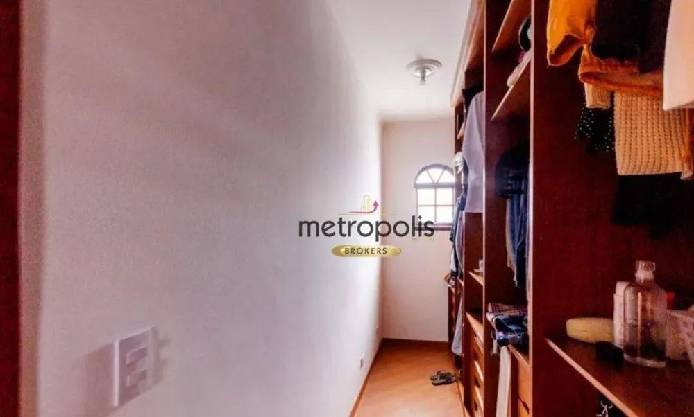 Casa, 3 quartos, 241 m² - Foto 6