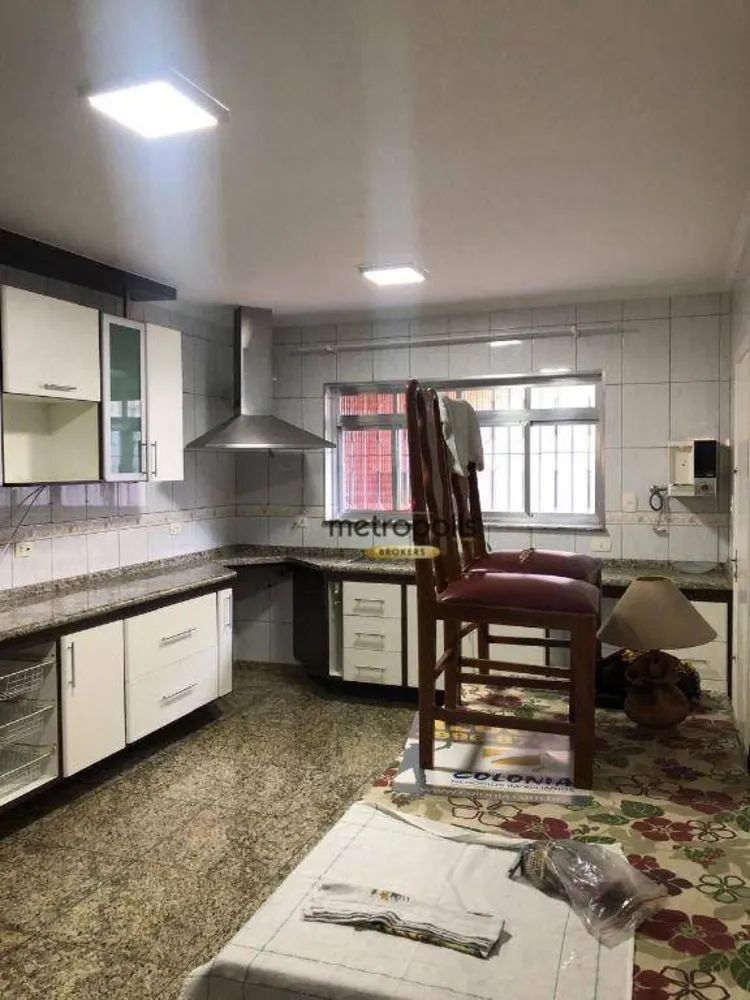 Casa, 5 quartos, 223 m² - Foto 1