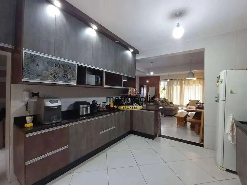Sobrado, 2 quartos, 282 m² - Foto 5