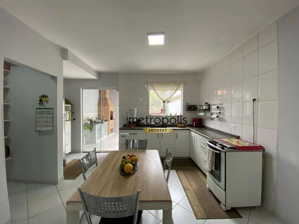 Sobrado, 3 quartos, 196 m² - Foto 4