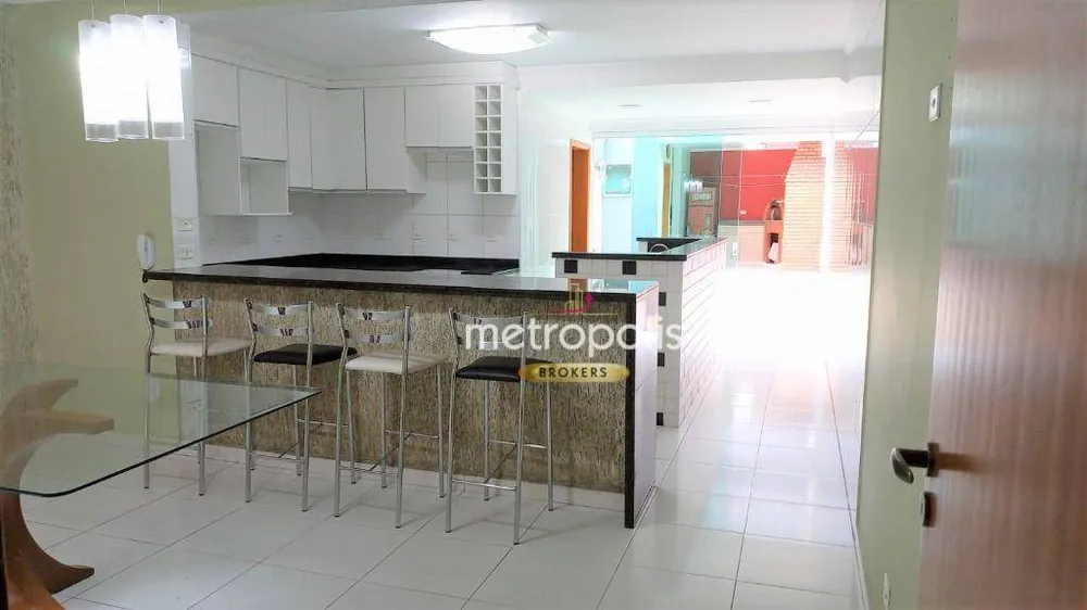 Sobrado, 4 quartos, 279 m² - Foto 1