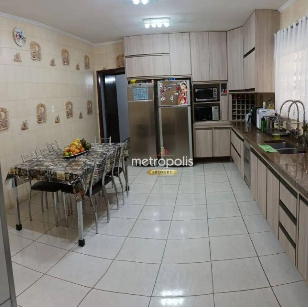 Sobrado, 4 quartos, 310 m² - Foto 2