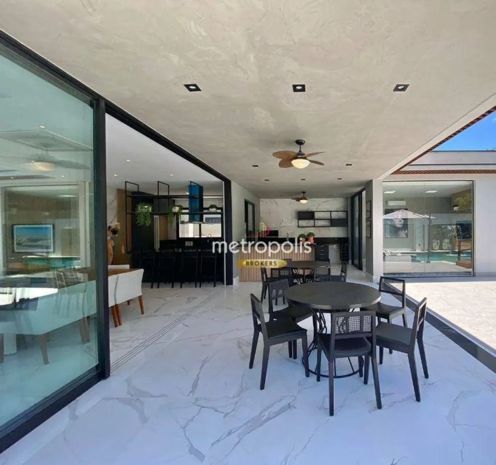 Sobrado, 6 quartos, 588 m² - Foto 4